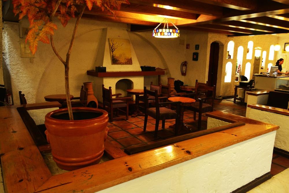 Hotel Calli Quetzalcoatl โชลูลา ภายนอก รูปภาพ