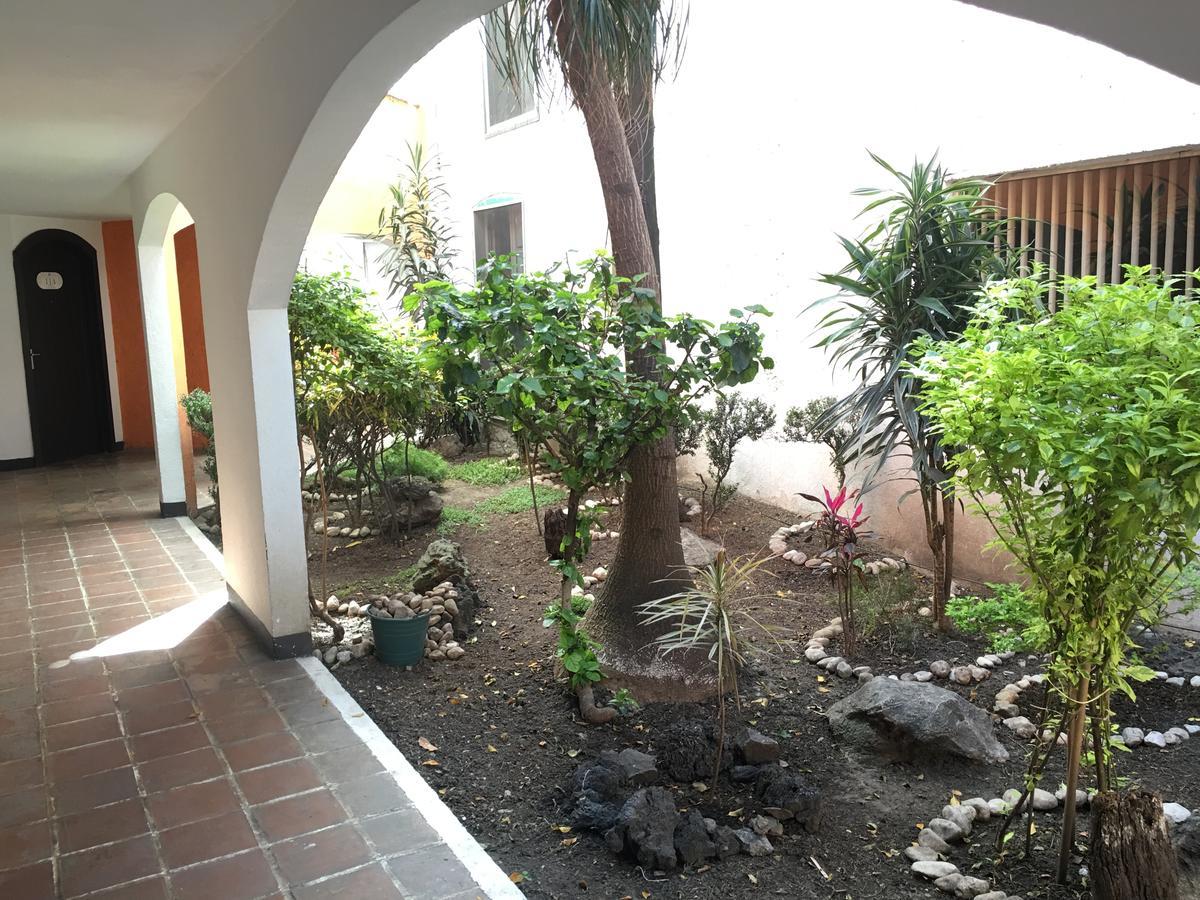 Hotel Calli Quetzalcoatl โชลูลา ภายนอก รูปภาพ
