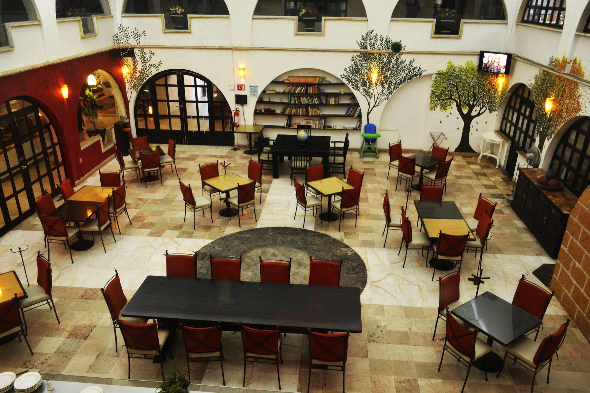 Hotel Calli Quetzalcoatl โชลูลา ภายนอก รูปภาพ