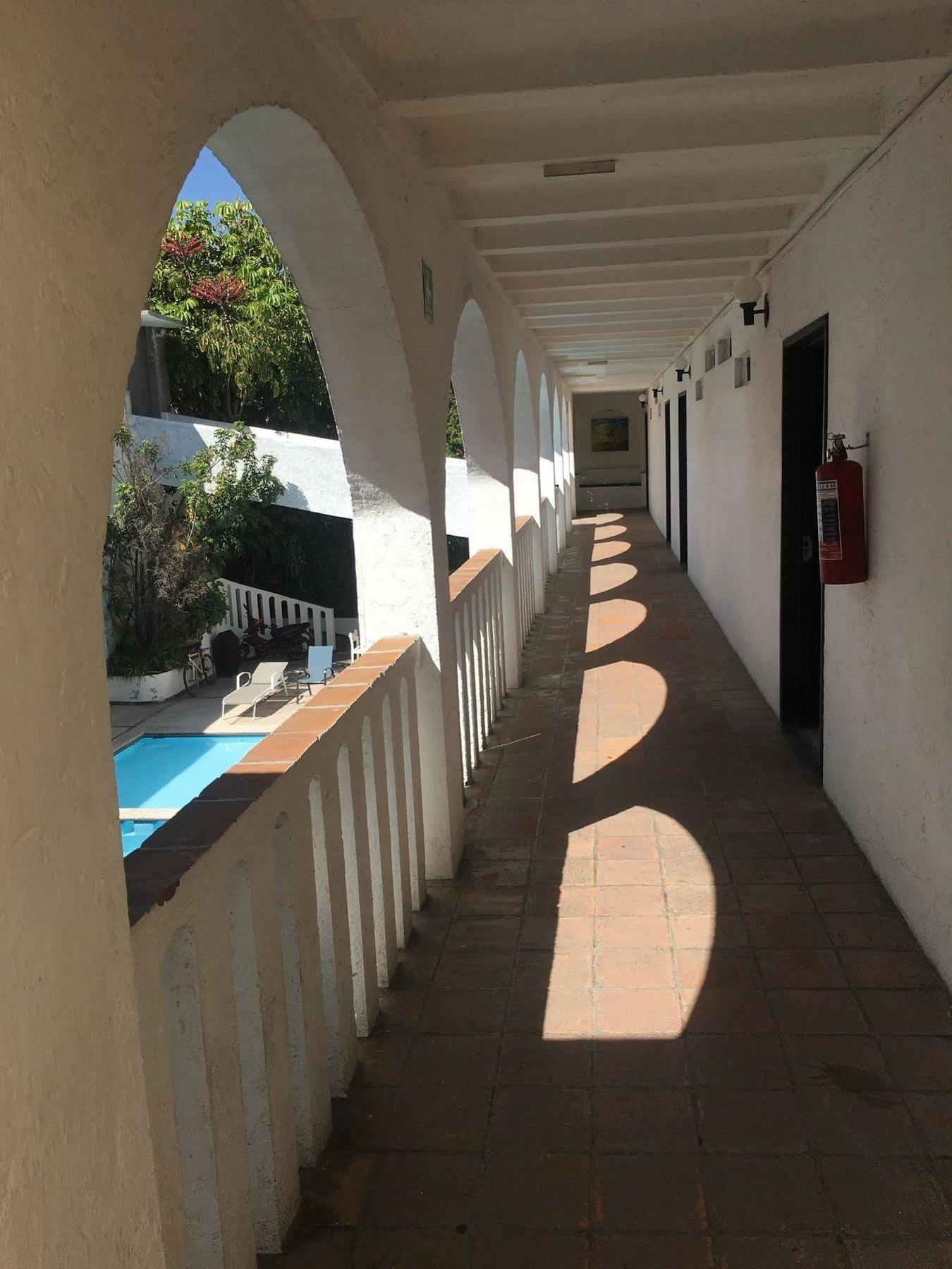 Hotel Calli Quetzalcoatl โชลูลา ภายนอก รูปภาพ